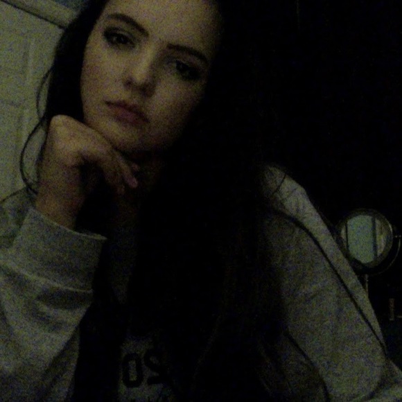 Meet your Posher, Megan - Picture 1 of 1